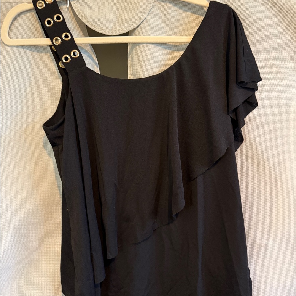 Bundle of 4 M Sized Blouses